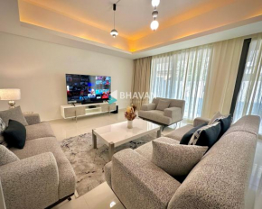 Calm Chaos 4 BR Villa with maid Room in Damac Hills 2 By Bhavan Vacation Homes